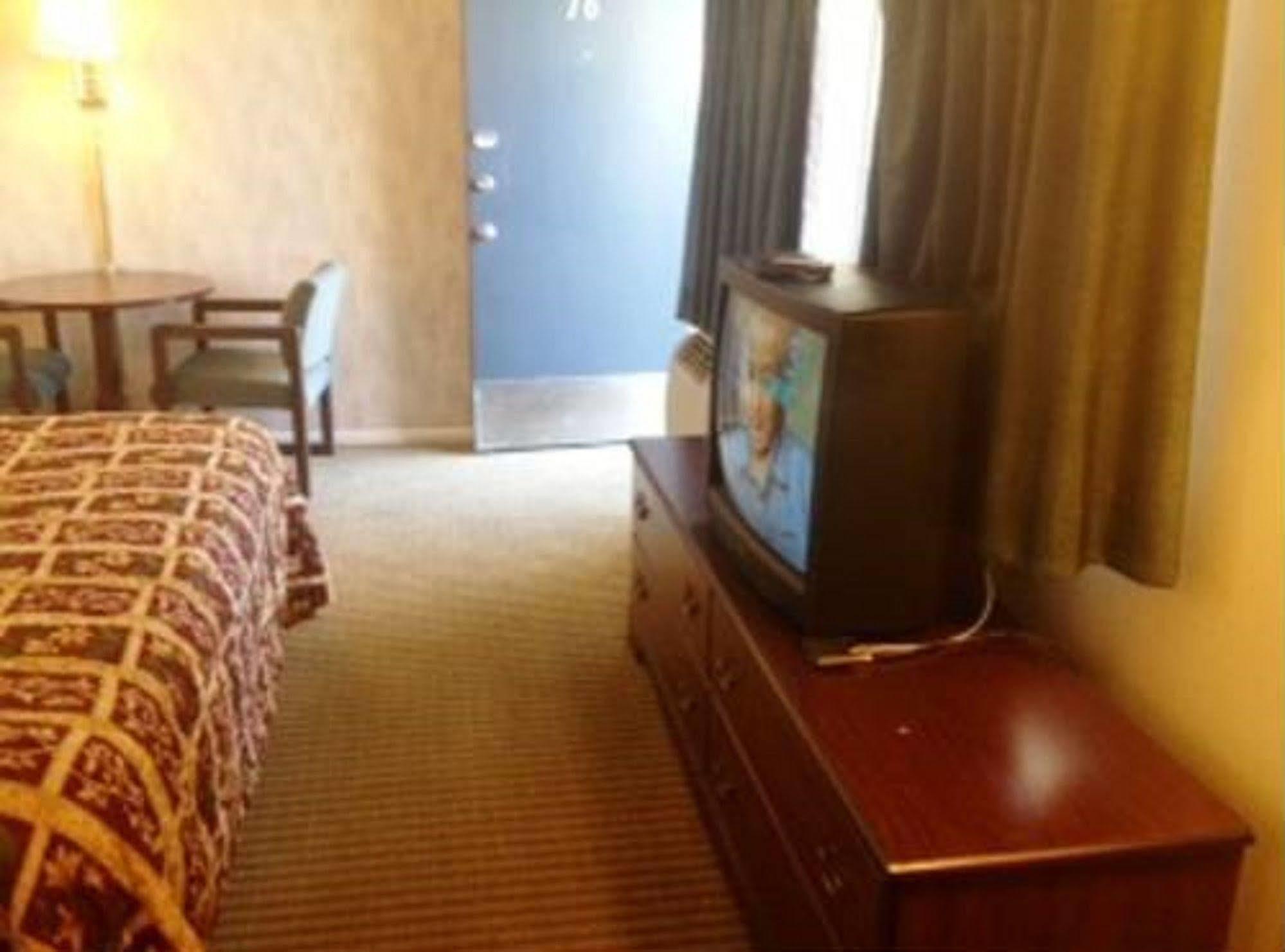 Thunderbird Motel Bishop Bagian luar foto
